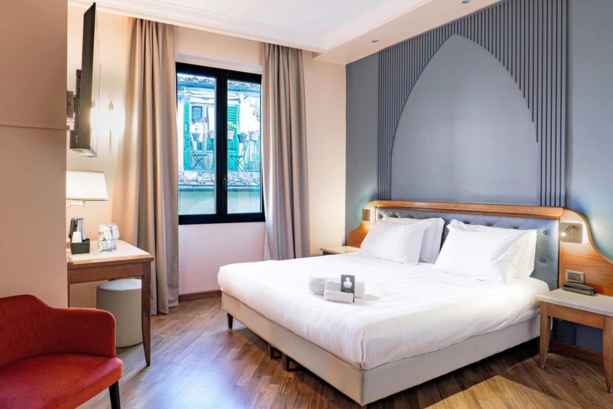 บีแอนด์บี โฮเทล ฟิเรนเซ เลารุส อัล ดูโอโม Hotel ฟลอเรนซ์ ภายนอก รูปภาพ